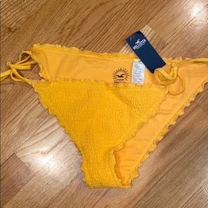 New with tags Hollister bikini bottoms